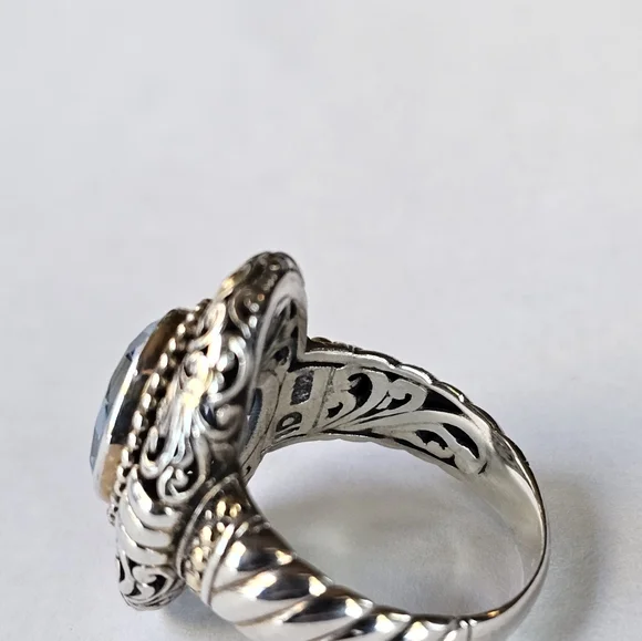 Natural Sky Blue Topaz Ring in 18K & Sterling Silver Sz 8! - Picture 4 of 8